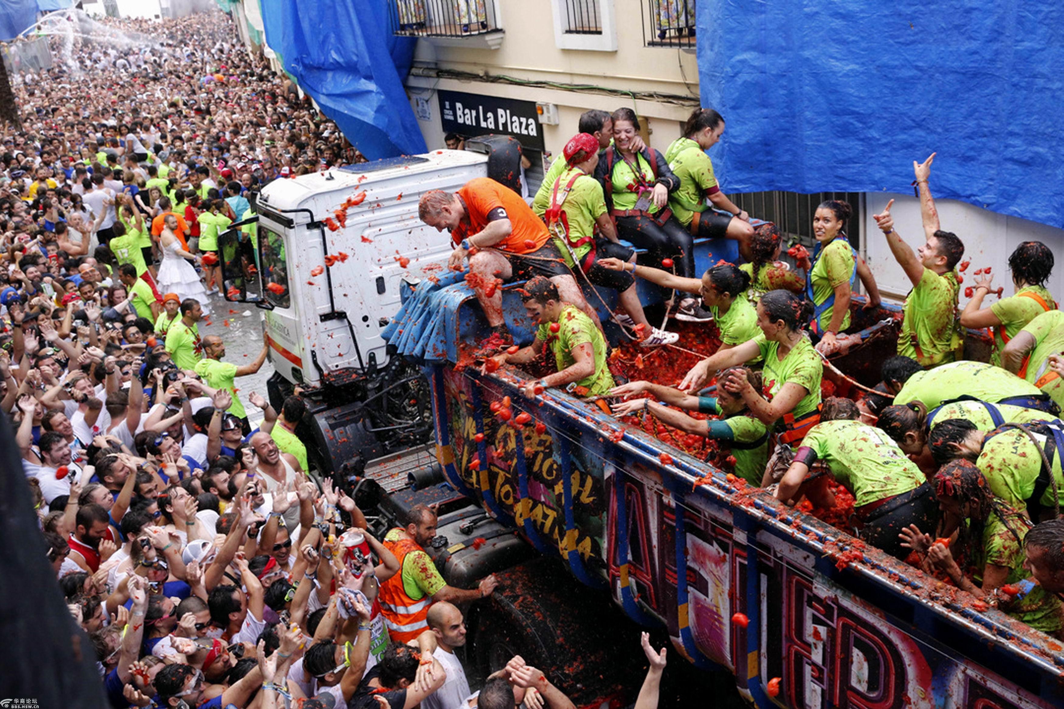 西班牙巴伦西亚西红柿节-宝鸡论坛-华商论坛