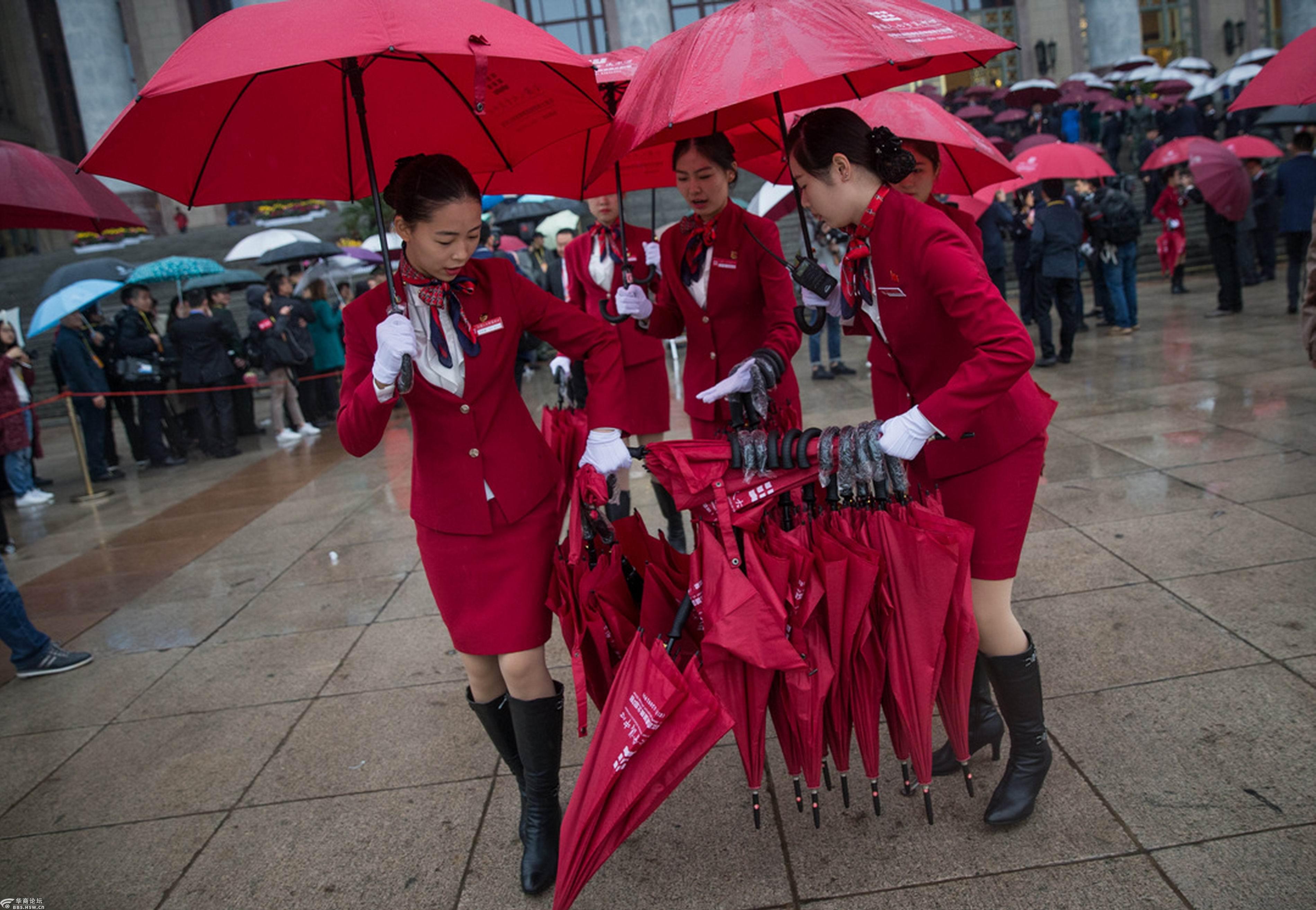 19大迎宾女服务生