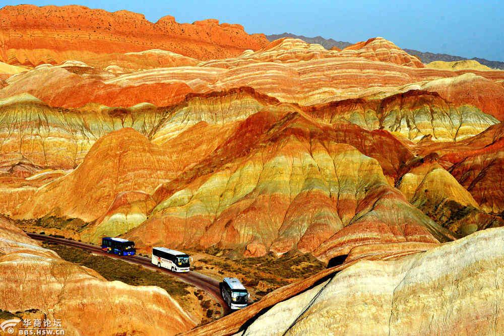 张掖七彩丹霞美国国家地理杂志评选为世界十大地理奇观