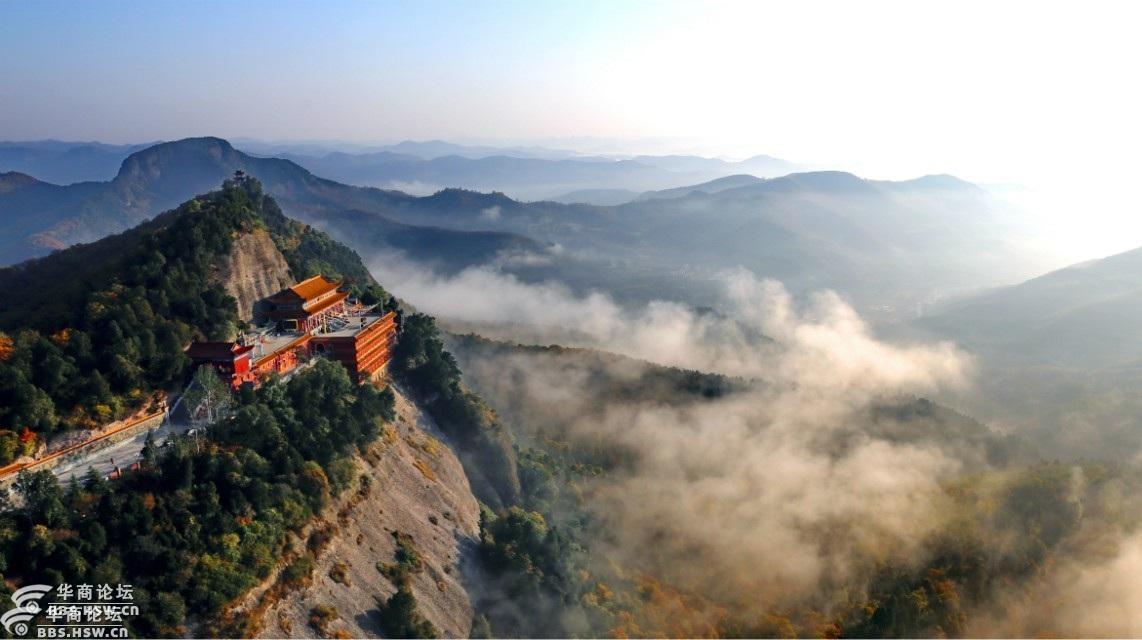 雪豹户外11月4日铜川市照金大香山寺赏红叶休闲一日游