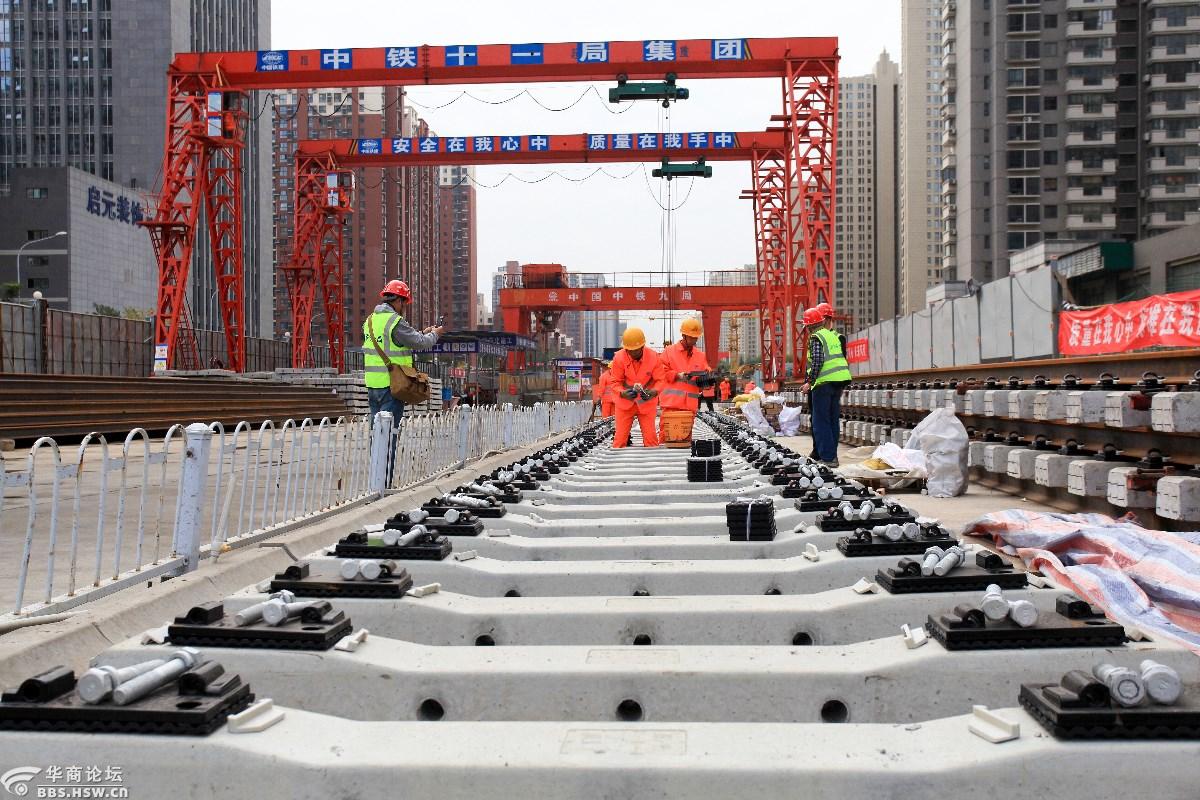 见证西安西安地铁4号线施工现场