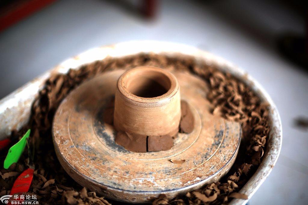 年轻人赵军陶埙情怀