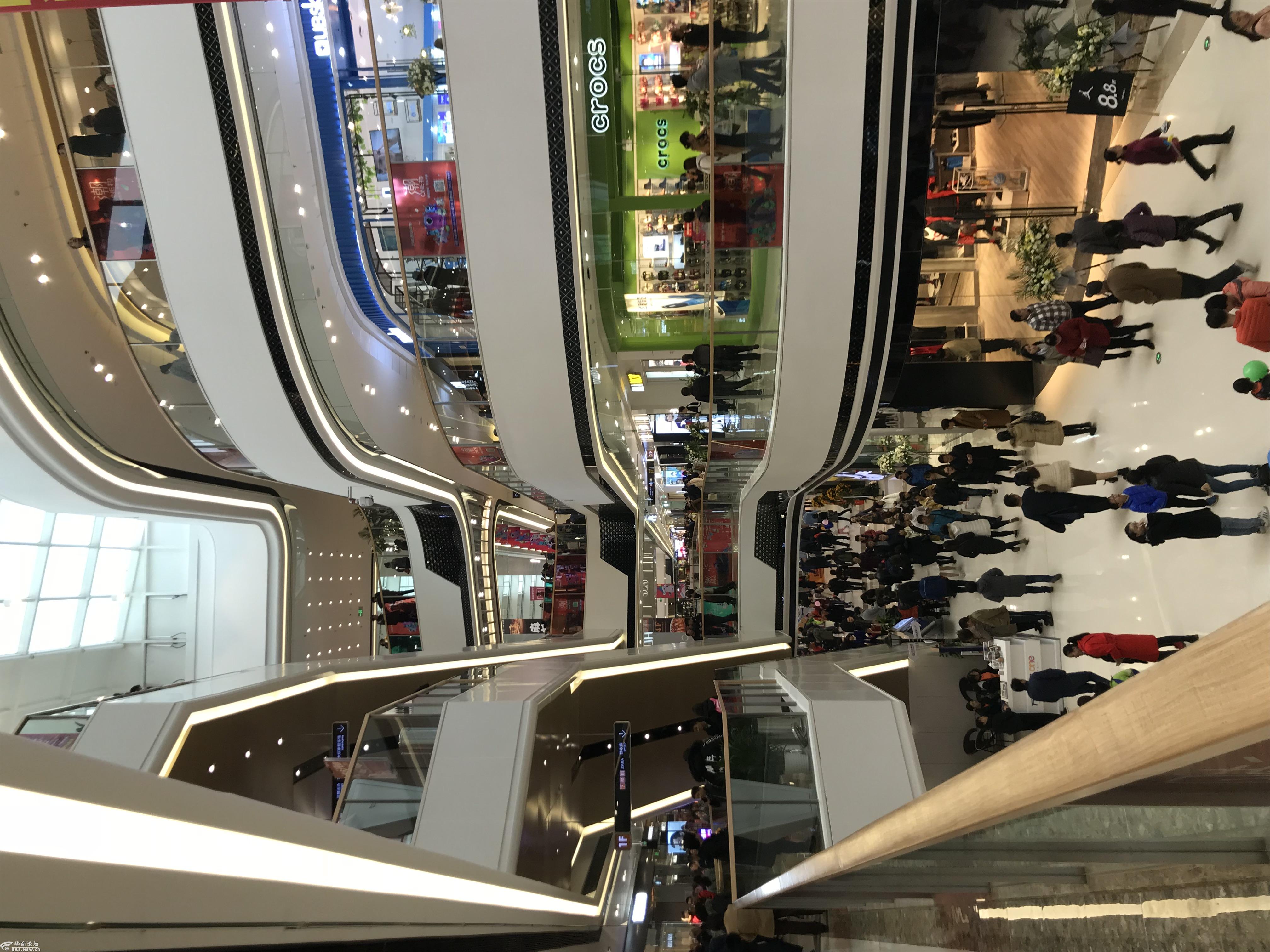 闲逛刚刚开业的西安高新区万达广场