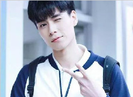 又翻拍经典剧！看看这个张无忌你满意吗