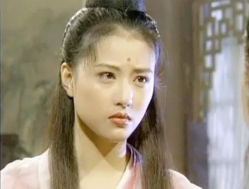 又翻拍了！两位新晋小鲜肉你更看好谁？