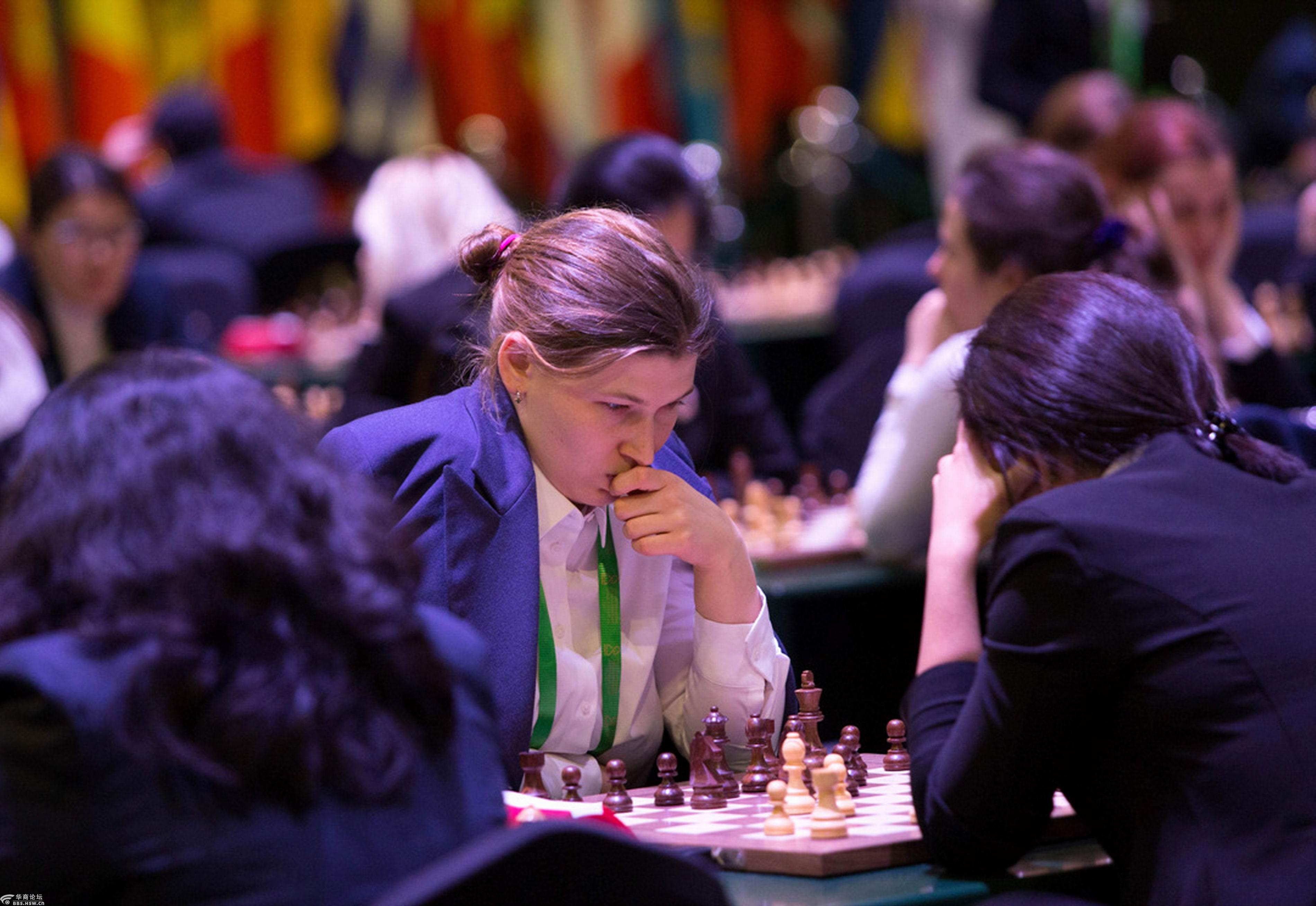 沙特阿拉伯首次举行国际象棋比赛