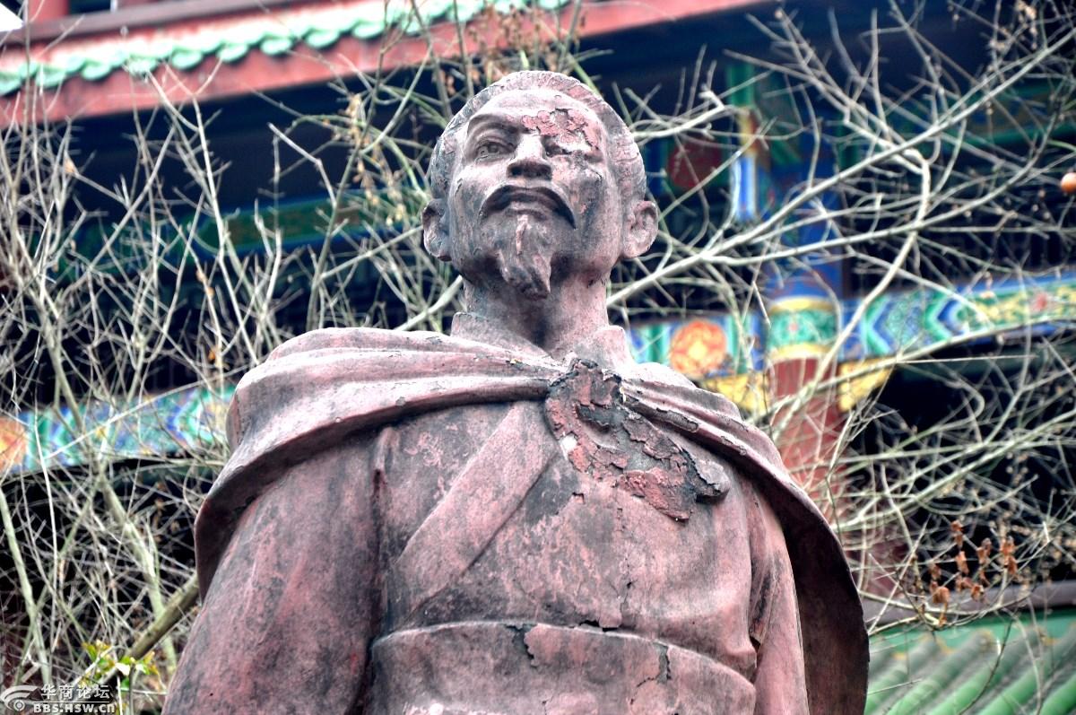 堪舆文化发源地,千里赣江第一城——赣州郁孤台里惨不忍睹的辛弃疾