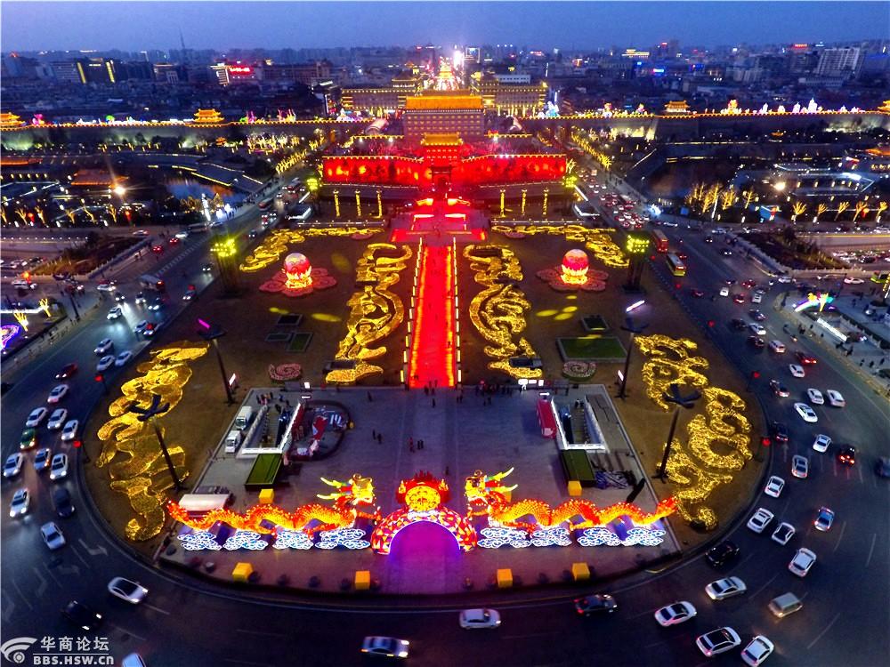 鸟瞰绚丽多彩的西安南门