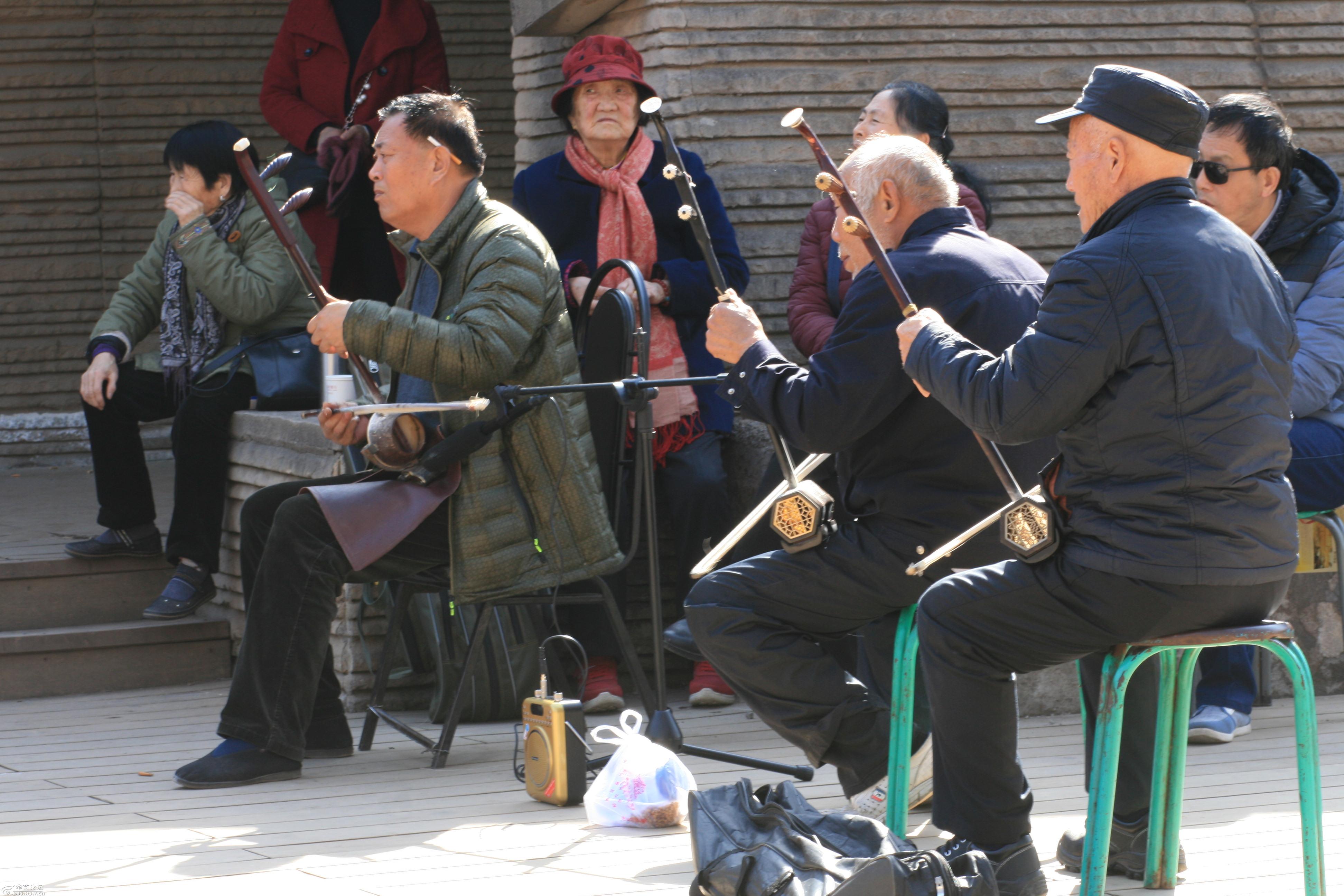 摄影日记冬日暖阳下的秦腔自乐班