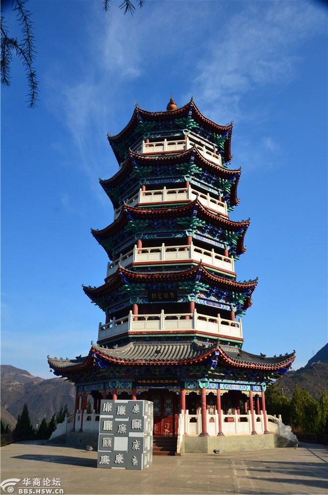 镇安绣屏公园赏春色