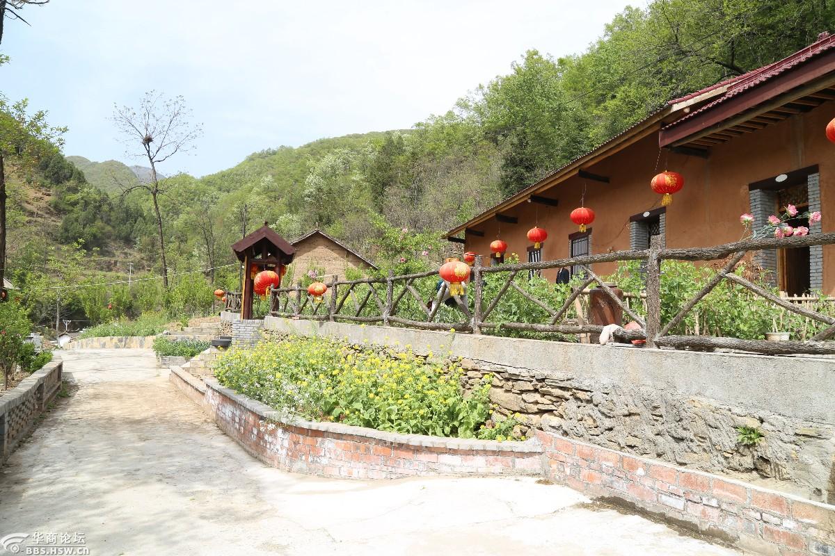 山阳漫川万福沟里有个太平山庄