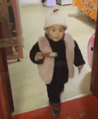 005M94J9ly4fpy0blbr0sg308v0apww9.gif