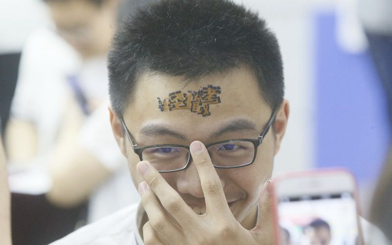 高考即将来临 西安高三学子考前分享“必胜能量”