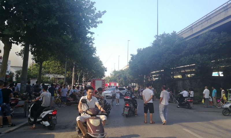 白家口南向北至梨园路西口实行临时交通管制