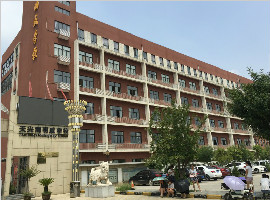 长安区一中学收了学费却说不招生 教育局：不具备招生资质