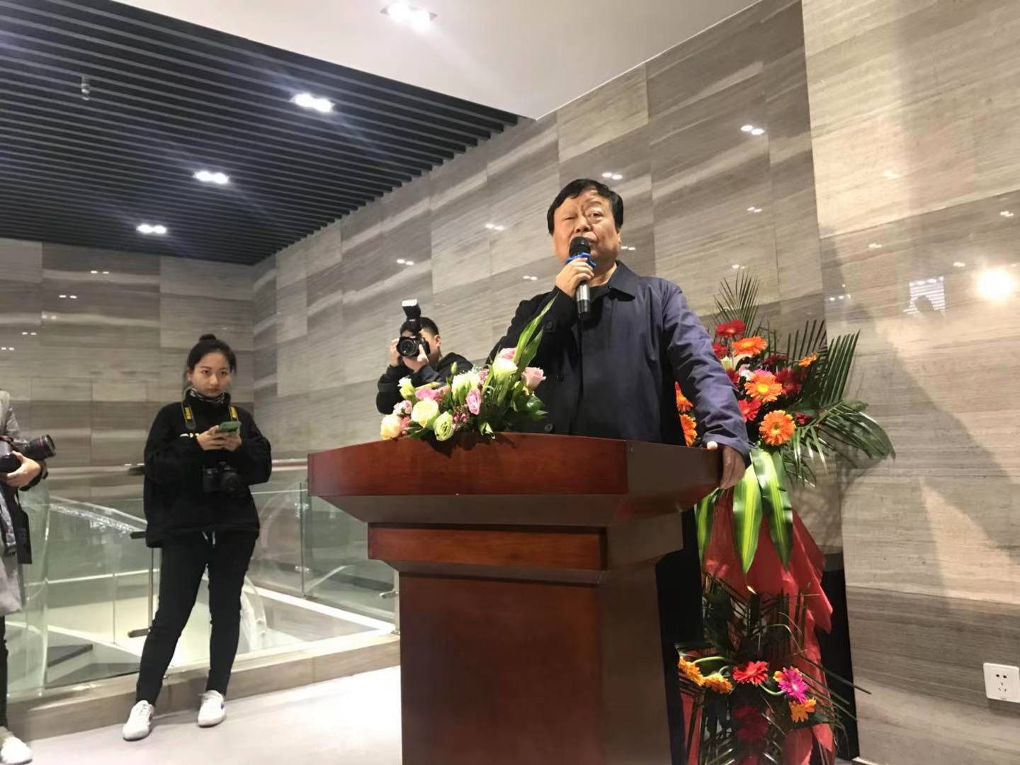 喜讯！陕西省著名画家王西京荣获法国秋季沙龙国际大奖
