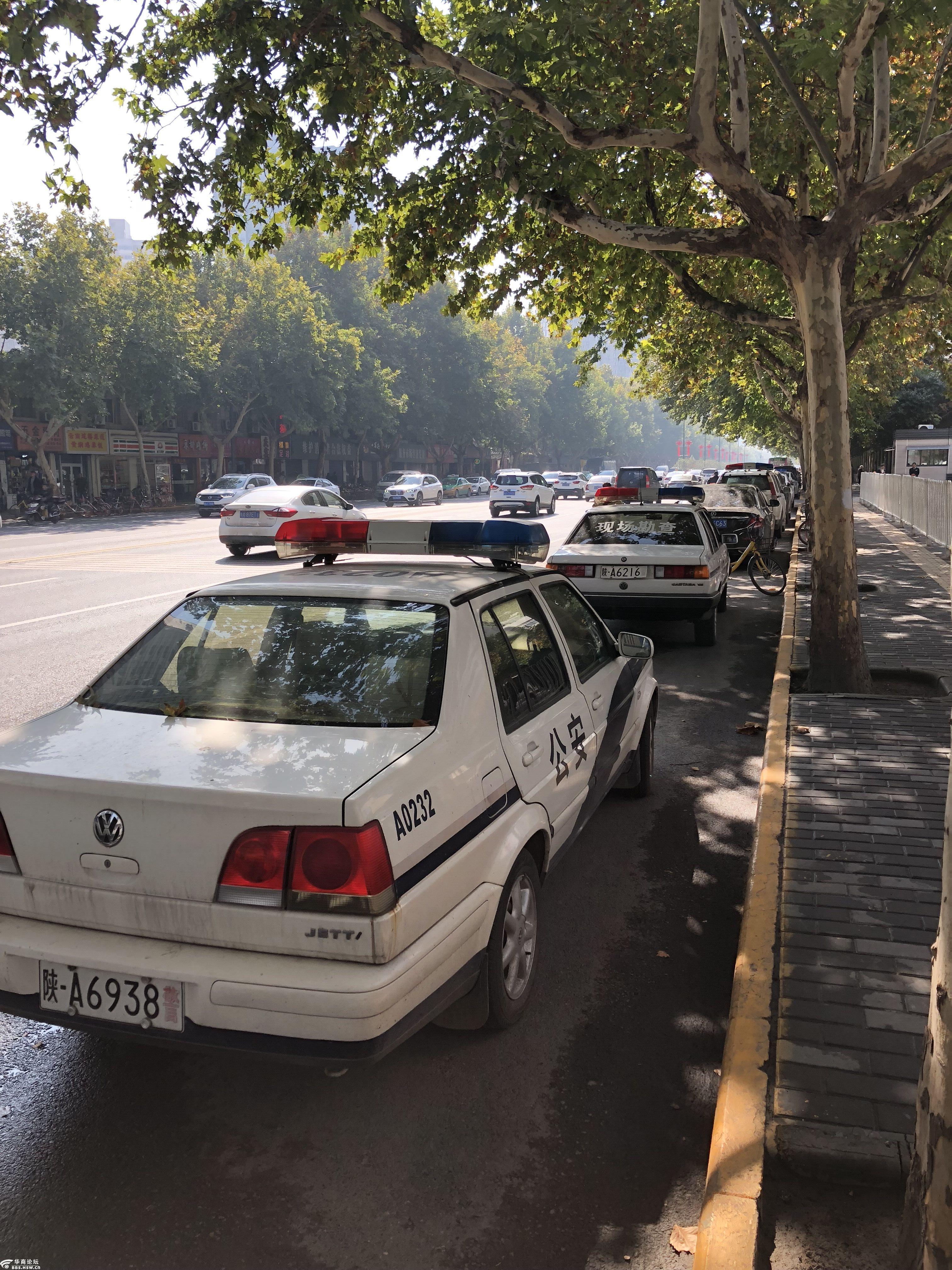 西安交警流动摄像是纠违还是创收拍照罚款这么便利复议能否也便利点呢