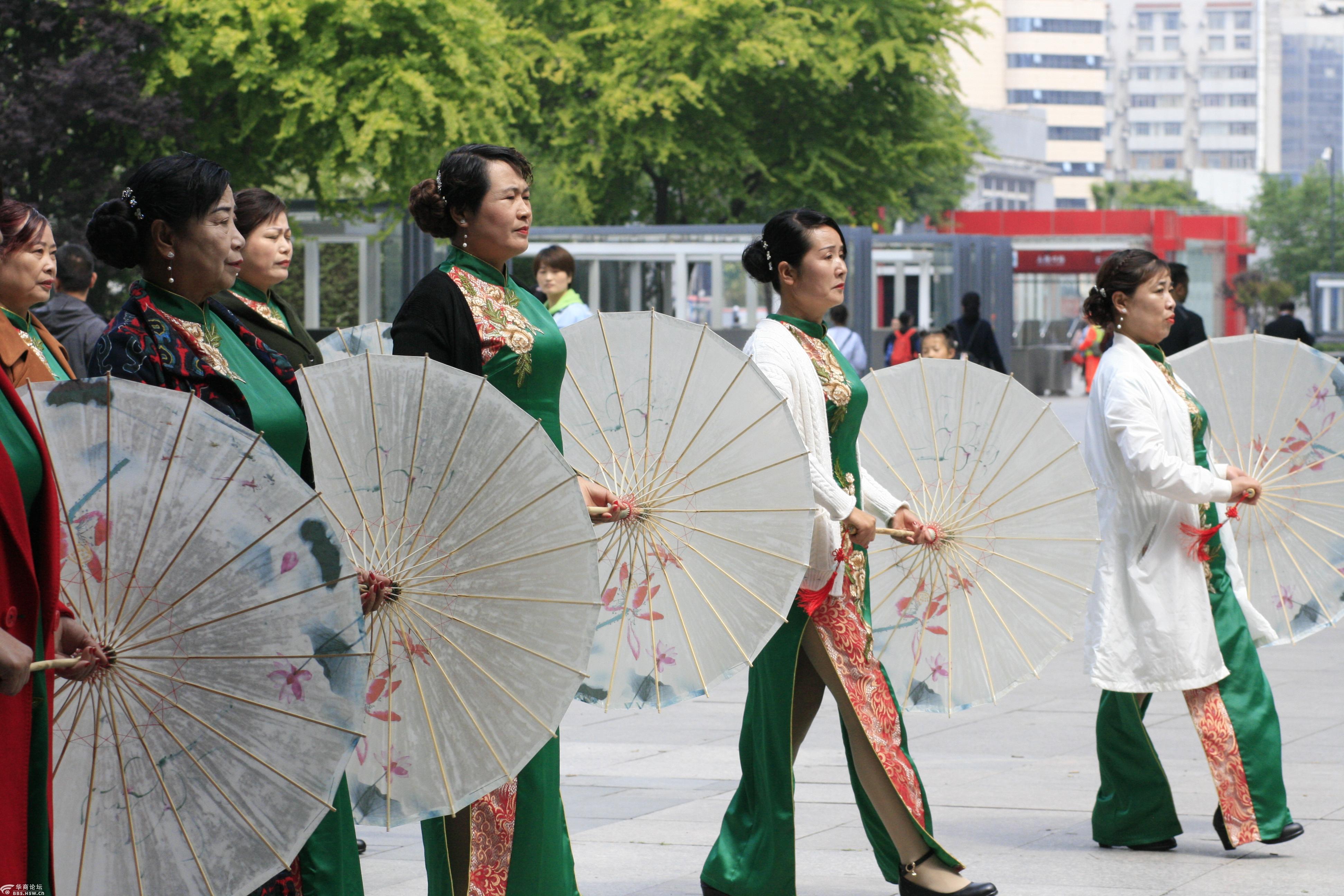 摄影日记旗袍伞舞