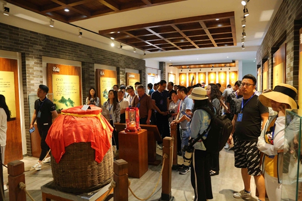 08.jpg