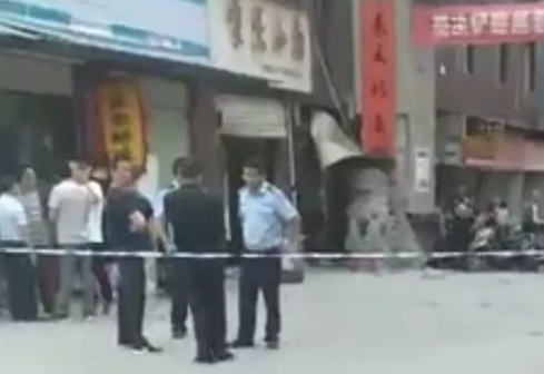 西安电子正街一面馆甲醇罐爆炸 店老板身亡店内一片狼藉