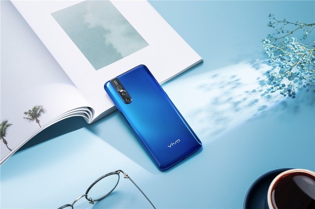 升降光感自拍新机vivo S1 Pro今日正式上市 