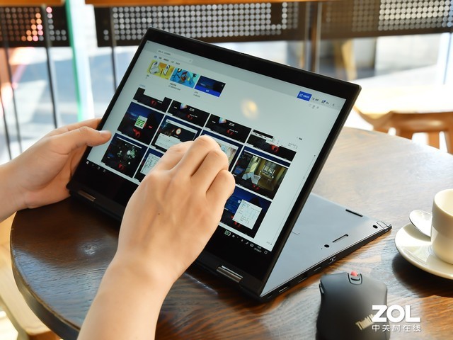 移动办公爆款神器 ThinkPad X390 Yoga评测 