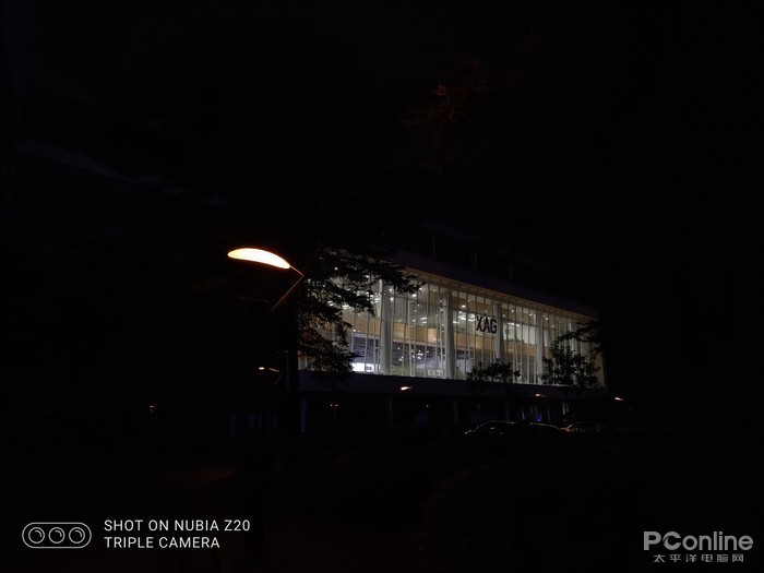 开启夜景模式之后