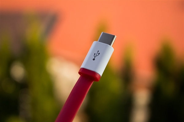 USB4规范正式公布：基于雷电3 Type-C接口带宽达40Gbps