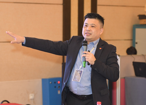 高级讲师李志豪共同作主题分享上海交通大学机械与动力工程学院明新国