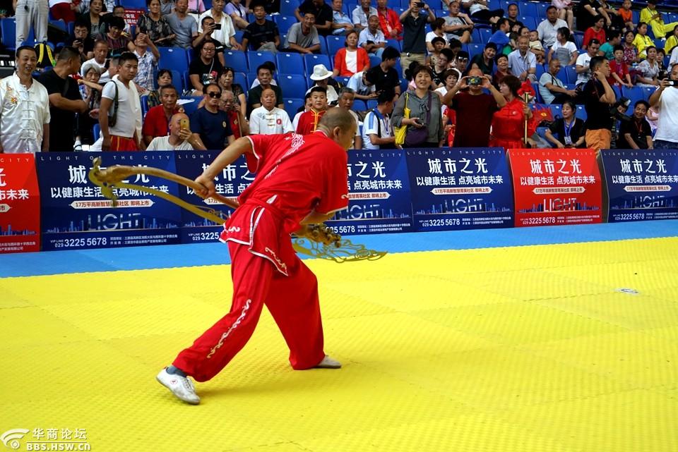 全国第五届青少年红拳大赛在三原表演欣赏