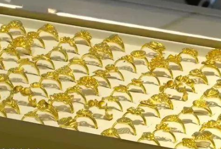 华商头条|金价涨了金条销量却“凉”了