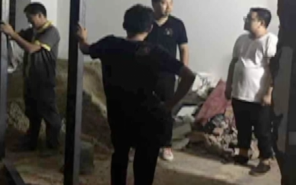 华商头条|刑拘！男子装修砸掉5面承重墙 18户邻居紧急转移