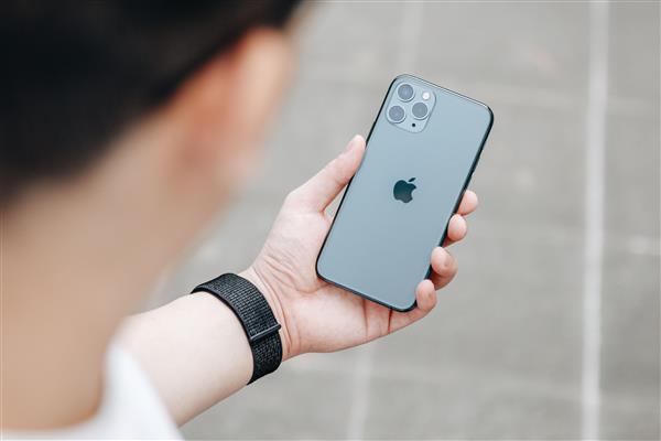 iPhone 11 Pro上手图赏：真机不丑 还有点好看