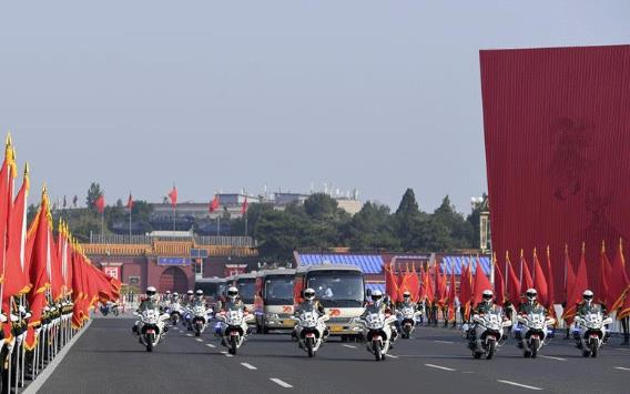 功勋镌刻史册 榜样激励前行！180秒回顾勋章奖章颁授仪式温情瞬间