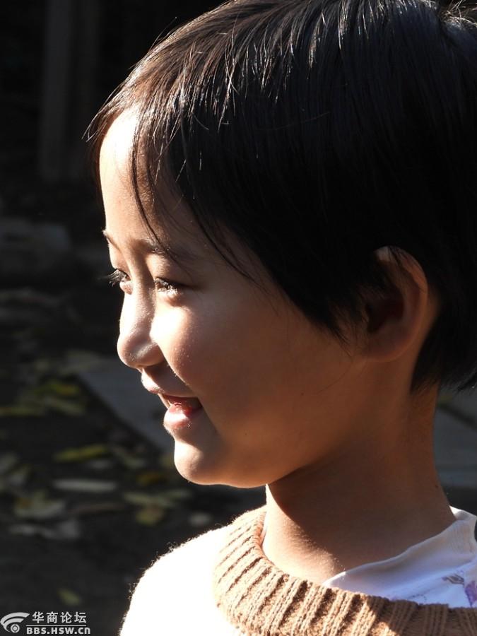 天真可爱滴农村小姑娘!