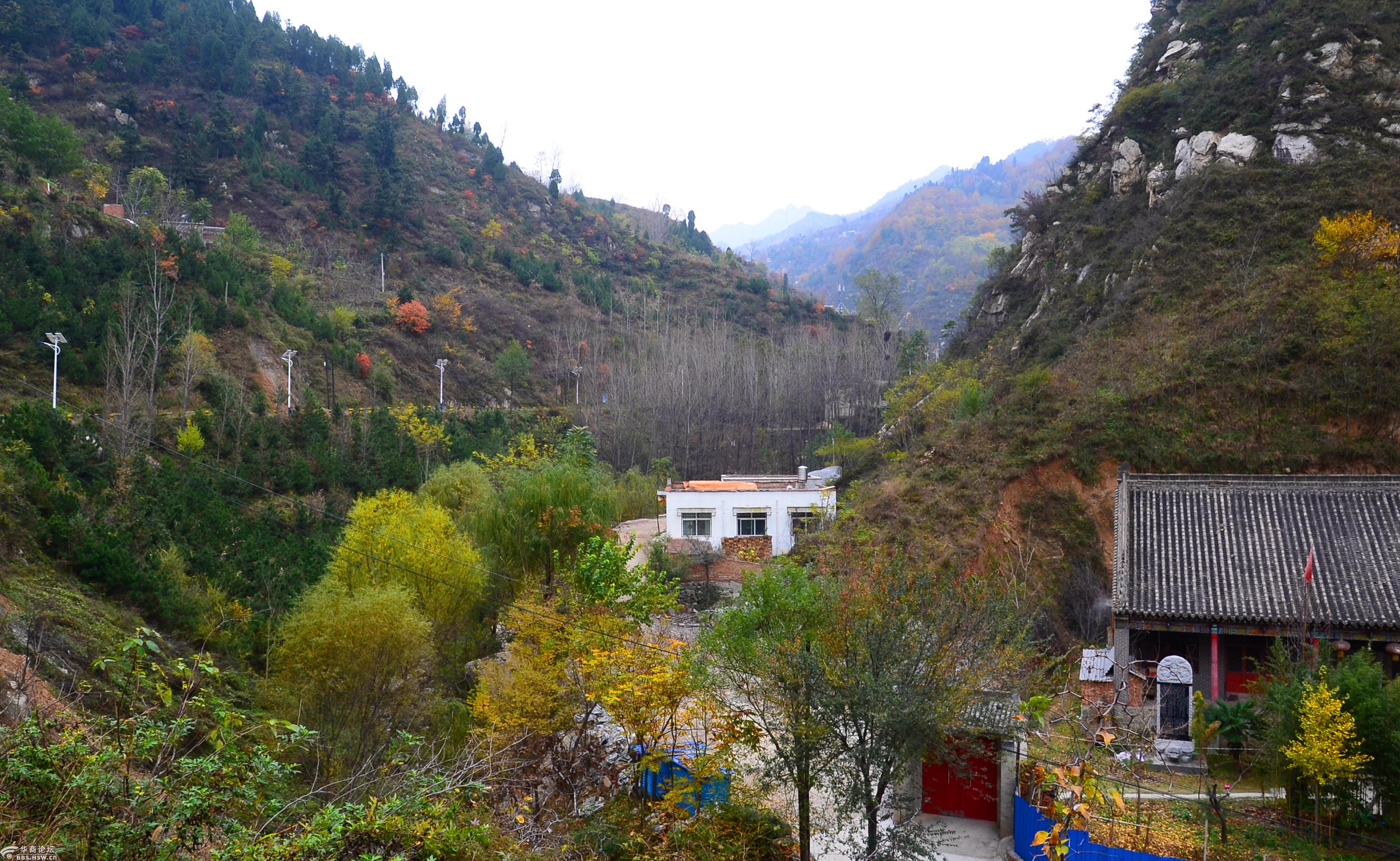 雨中骑行即景秦岭天子峪