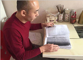 华商头条|男子1380万存款消失只剩73元 两度起诉银行被驳回