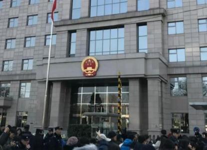 单身女性冻卵起争议：未婚冻卵为何成法律空白？