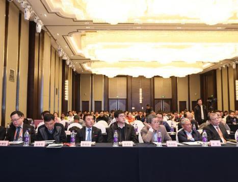 华商头条|“第六届污泥高峰论坛”在西安举行 环保大咖共破污泥处置难题