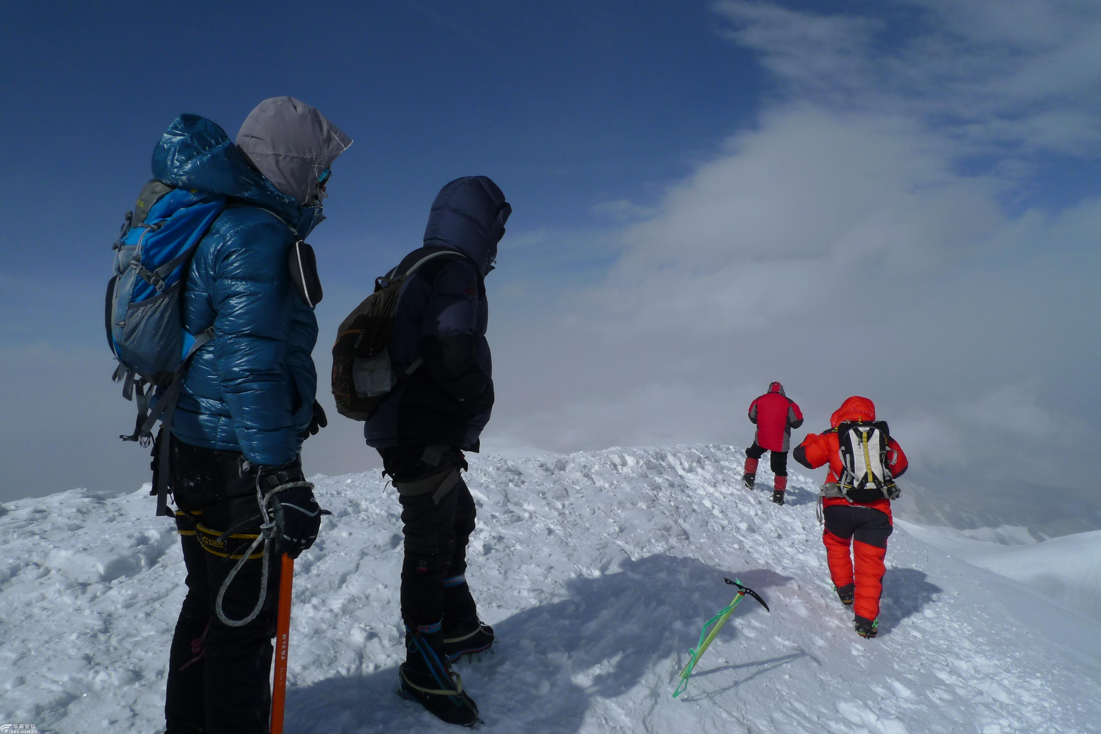 雪山之吻 之 玉珠峰金秋国庆节 迎着严寒和大风我们再次登顶6178米