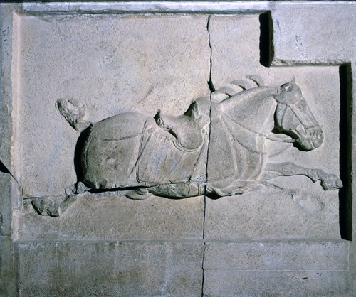 对咸阳湖景区昭陵六骏浮雕的点赞与吐槽白蹄乌竟然三条腿