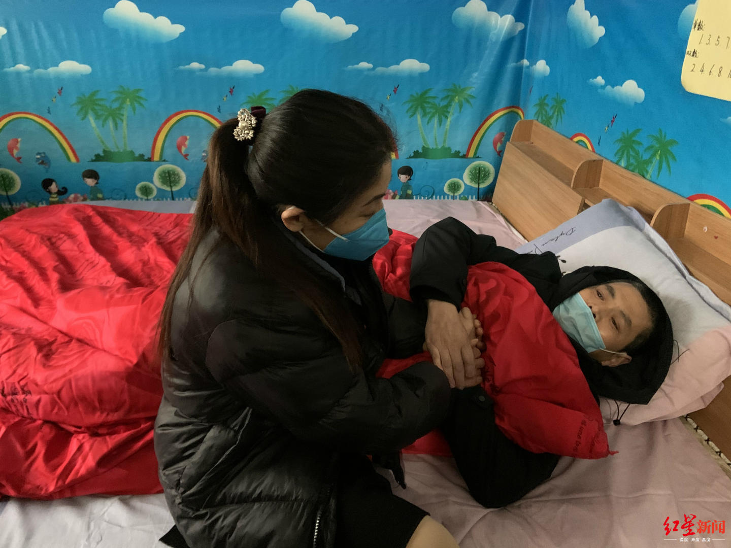 无罪者吴春红回家了：我想大哭一场 要求恢复名誉