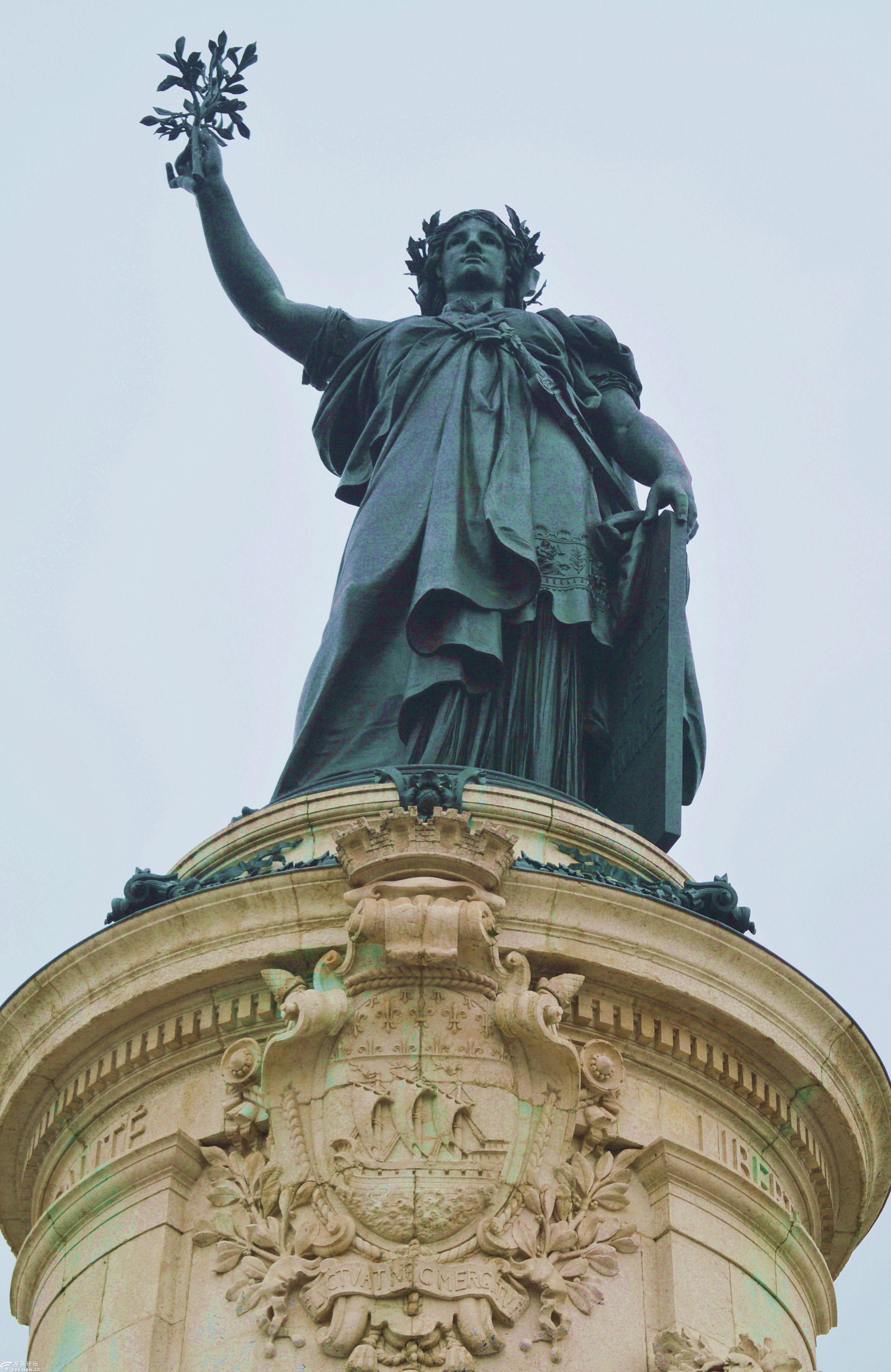 天马行空看世界走马观花逛法国巴黎之共和国广场篇